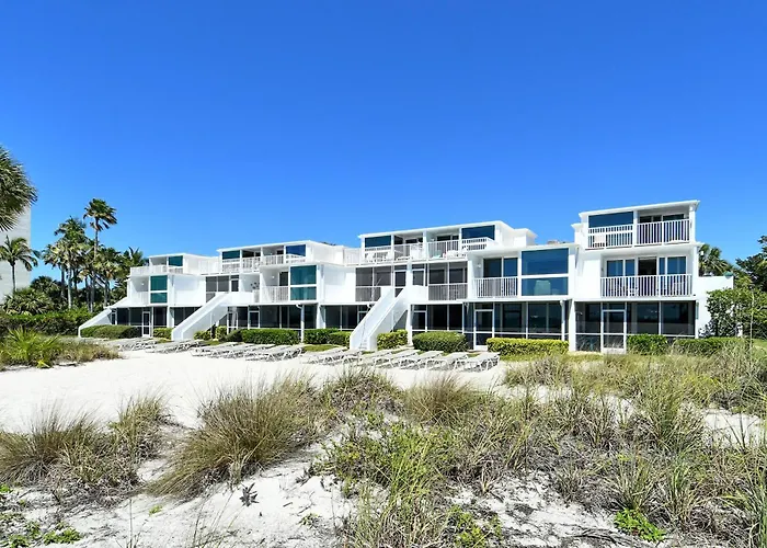 Laplaya 206C: Gulf View End Unit with Private Beach Access